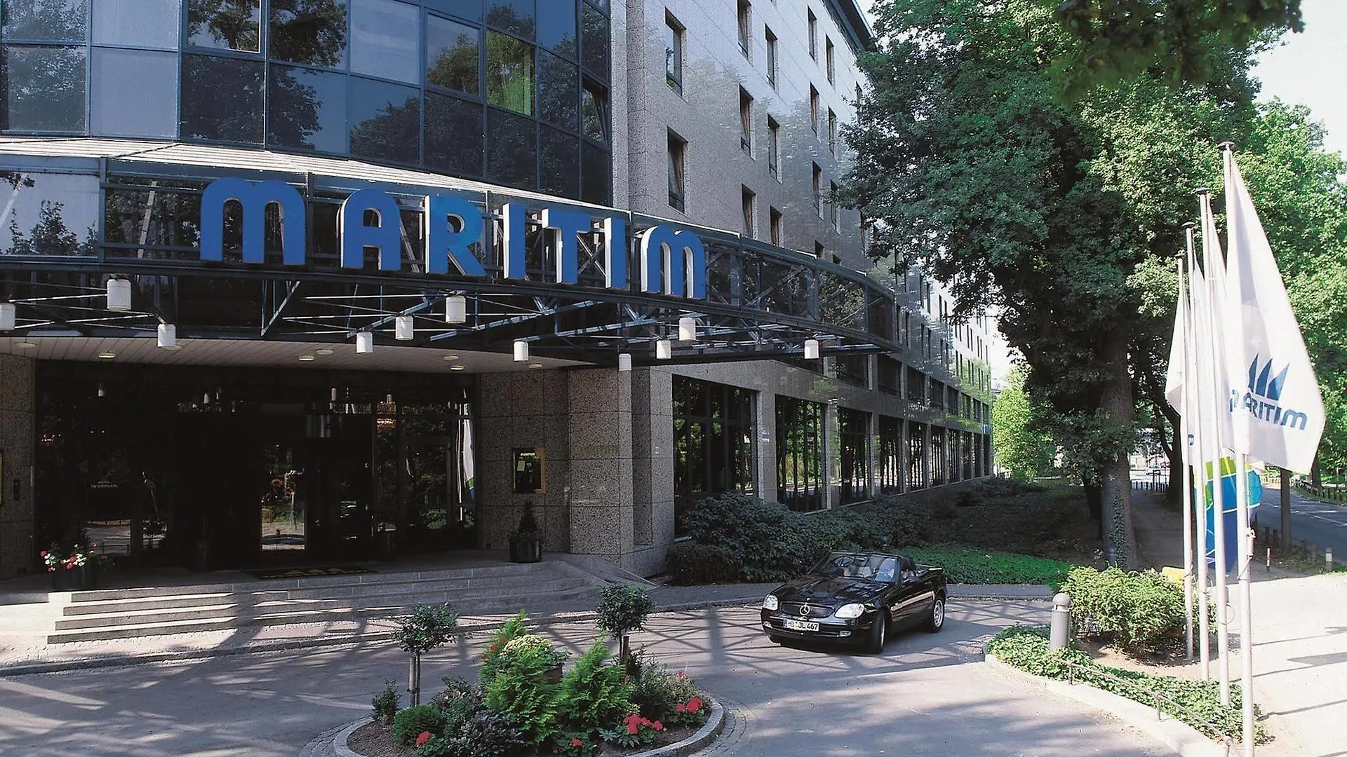 Maritim Hotel Bremen 4*,